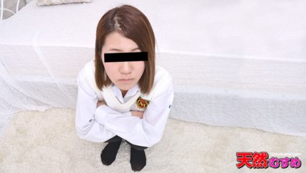 10MUSUME-063015_01 制服時代～我還是穿著制服出門～