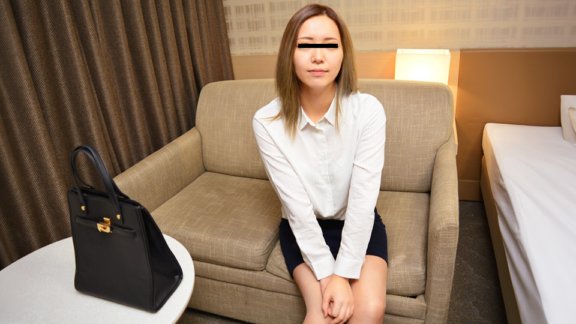 10MUSUME-072324_01 營業所女士的中出性愛！