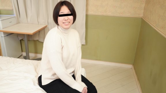 10MUSUME-081723_01 我想做我现在只能做的事！中出生女大学生！