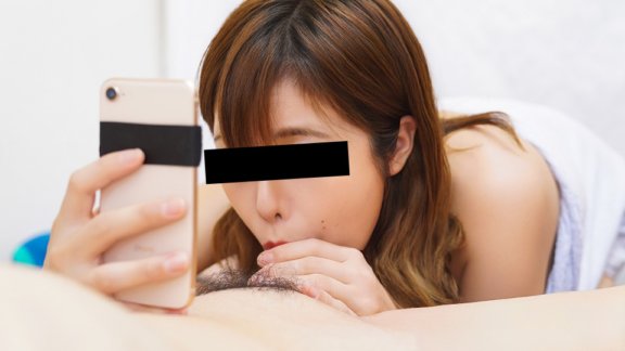 10MUSUME-110324_01 바쁜 딸은 메시지하면서 진공 입으로