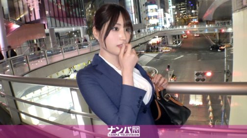 200GANA-3028 Sérieusement doux, premier coup. 2039 Je la trouvais classe et sérieuse, mais j'ai choisi à Shibuya une prof de japonais grande et svelte, de constitution sensible et à la gorge de salope, qui a les tétons dressés et qui s'excite ! Nous avons eu des relations sexuelles avec NTR pendant une nuit sans le dire à son petit ami à distance. Les bas noirs sont faits pour être portés pour les casser mdr