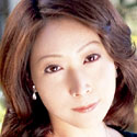 野村真央