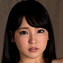 山本綾