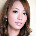 結城露奈