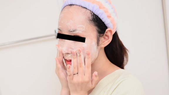 PACOPACOMAMA-010323_770 素顏成熟女人～黑崎的真面目～