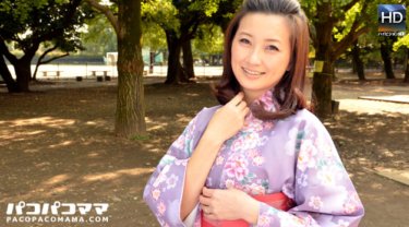 PACOPACOMAMA-011013_823 與穿著日式服裝的漂亮妻子在陽台上做愛
