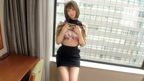SIRO-4169 [Erste Aufnahme] [Ein reinherziges Mädchen, das wie ein Mädchen aussieht] [Ein sensibler Körper, der in Sekunden stirbt] Eine junge Berufsstudentin mit perfekter Haut. Sie neigt dazu, nach längerer Zeit in einer ungezogenen Atmosphäre nervös zu sein, aber ihr Körper hat durch die Technik des Mannes seinen Höhepunkt erreicht... AV-Bewerbung online → AV-Probeshooting 1274