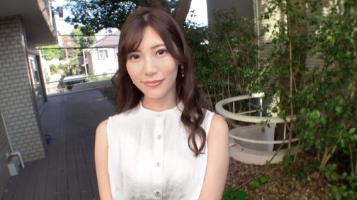 SIRO-5036 【肯定對許久不見的雞雞很興奮】即將結婚的165公分美女在鏡頭前展現動感磨人女牛仔姿勢，不會向無性老公展示…！ AV網上申請→AV試拍1955