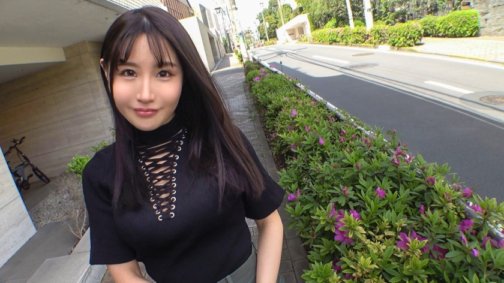 SIRO-5128 [超性感小穴] 有著不尋常性感區的白衣天使出現！第一次做愛時我很害羞，但一次又一次的快感讓我咬著下唇吸吮著！ 【第一槍】AV線上申請→AV試拍2019