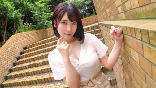 SIRO-5160 【天生的色情女神來了！ ！ 】「我希望有很多人看著我。當有人看著我時我會很興奮。」擁有 G 罩杯的前凹版偶像意外出現在 AV 中！她想要感覺良好，這就是她來發生性關係的原因。太色情了，勃起是不可避免的！ ！ 【第一槍】AV線上申請→AV體驗拍攝2085