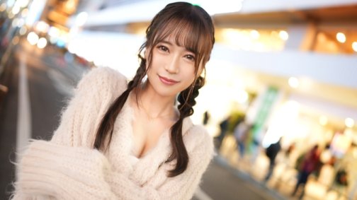 SIRO-5247 在酒吧工作的海報女郎決定出演AV！嘴上說是為了學費，其實她是性愛怪物！ ？當我用雞巴猛擊她纖細的身體時，房間裡響起了淫蕩的聲音！ 【初拍】AV線上申請→AV試拍2143