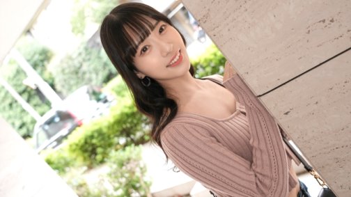 SIRO-5462 Haruka 是一位在豪華飯店工作的舒緩美女。與她整潔高挑的外表相反，她是一個暗地裡的好色女孩，對頑皮的事物非常感興趣。 【初拍】AV線上申請→AV體驗拍攝2370