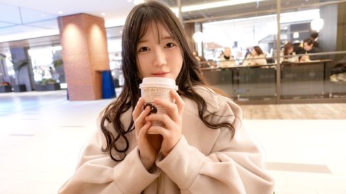 SIRO-5486 在淺草的土特產店工作的女孩已經申請了！她說話聲音很大，我以為她是認真的，但她有超敏感的體質，僅用乳頭就能感受到，潮水在巨大的洪水中溢出！她一感覺到就抽搐！不要錯過噴射飛濺！ 【第一槍】AV線上申請→AV體驗拍攝2362