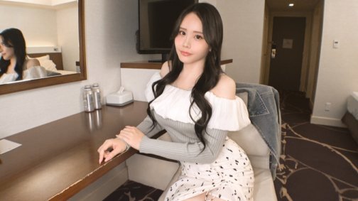 SIRO-5521 她想讓她的性朋友嫉妒，所以她出現在AV中...！ ？ ！ ？一位美麗的女子登陸港口小鎮，讓她將愛情汁液釋放到港口。用指法和舔陰弄濕你的陰部，然後立即插入！向一個美麗的女人用力撒尿並大聲尖叫！ ！ 【第一槍】AV線上申請→AV體驗拍攝2406
