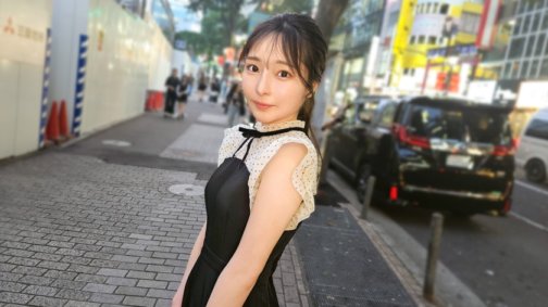SIRO-5560 【天使般的美少女】第一次看到巨大陰莖高潮！ ？一個完全無辜的美麗女孩在今晚開始的性愛過程中被舔並射精！ 【第一拍】網上申請AV→AV試拍2449