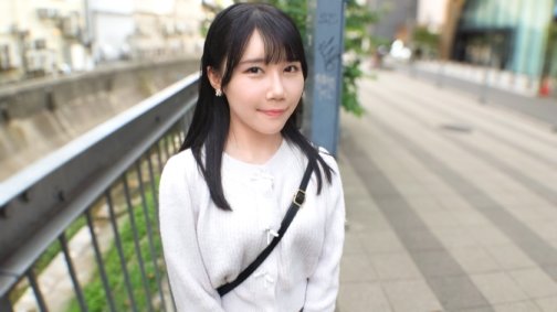 SIRO-5563 Seorang gadis minimalis memohon impian pengalaman baharu! Walaupun badannya sensitif dan erotik, selepas ditembusi dari belakang, gearnya terus naik ke atas! Ditembus dari belakang, dia orgasme berulang kali! Keseronokan itu sangat hebat sehingga dia menari dengan Hard Luck! Dia berada dalam keadaan! [First shot] Aplikasi AV dalam talian → AV experience shooting 2451